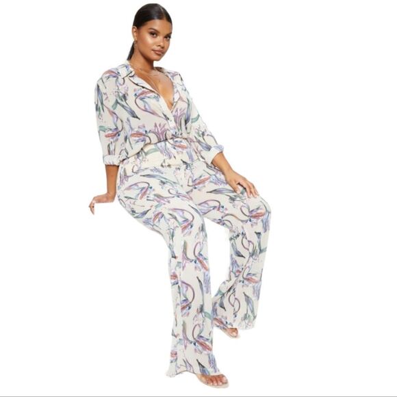 Pretty Little Thing Plus Dusty Pink Floral Wide Leg Trousers Size 14, NWT - Picture 2 of 10